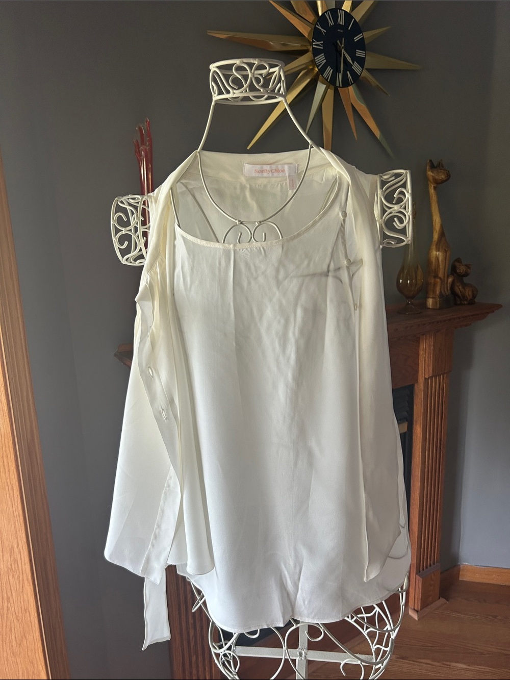 See by Chloe Sleeveless Tied Top
Sz S